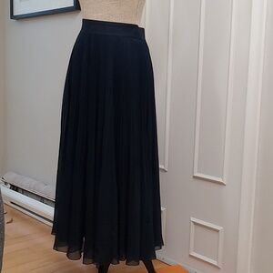 Wilfred Pleated Navy "Twirl" Skirt - AS IS**
